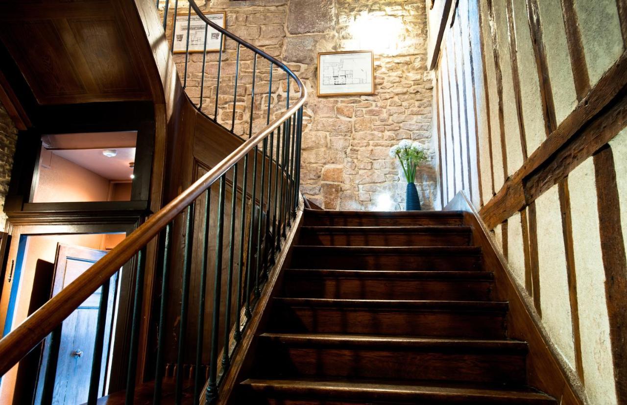 Maison Philippe Le Bon Hotel, Restaurant & Bar Le 19