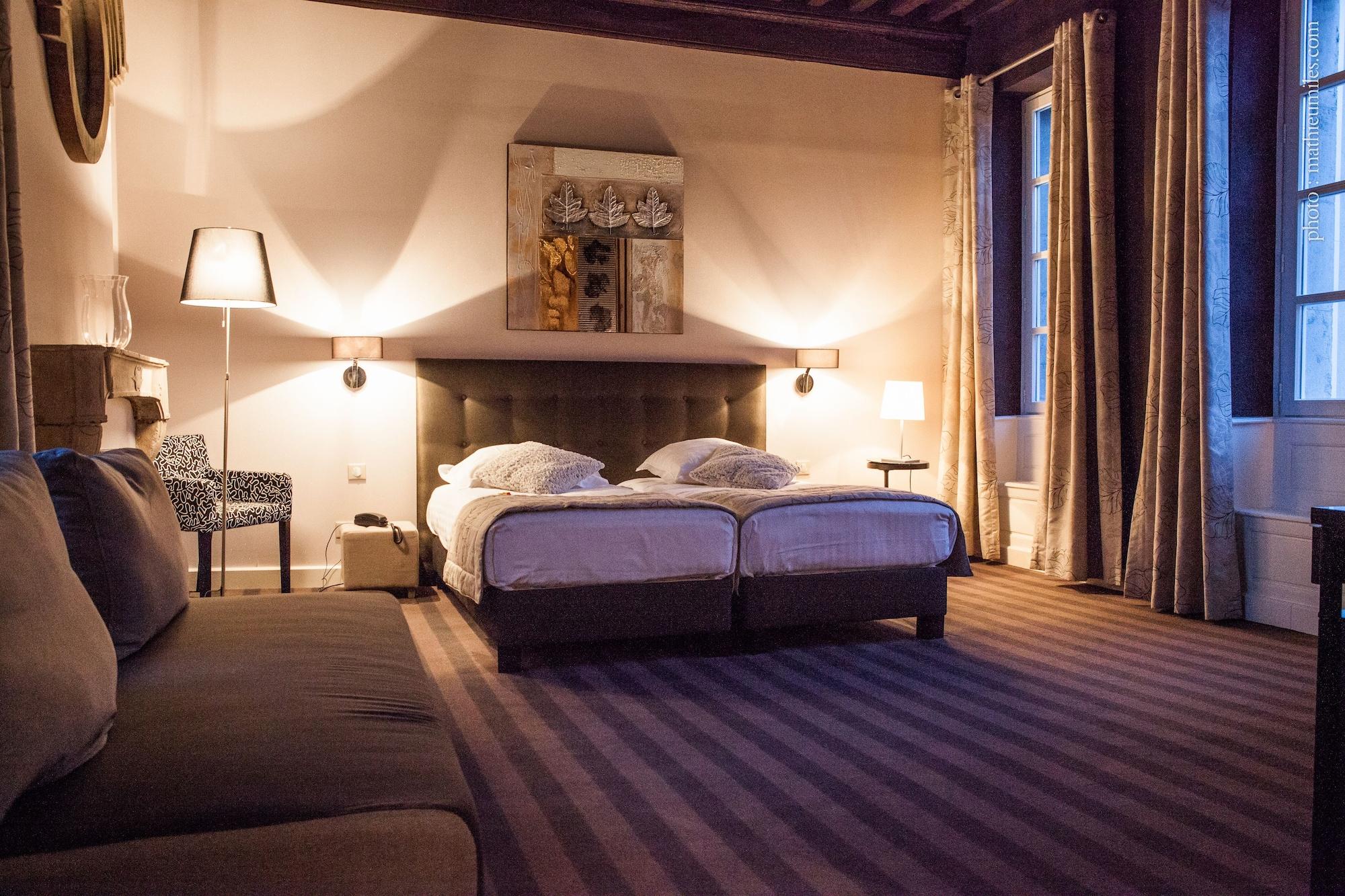 Maison Philippe Le Bon Hotel, Restaurant & Bar Le 19