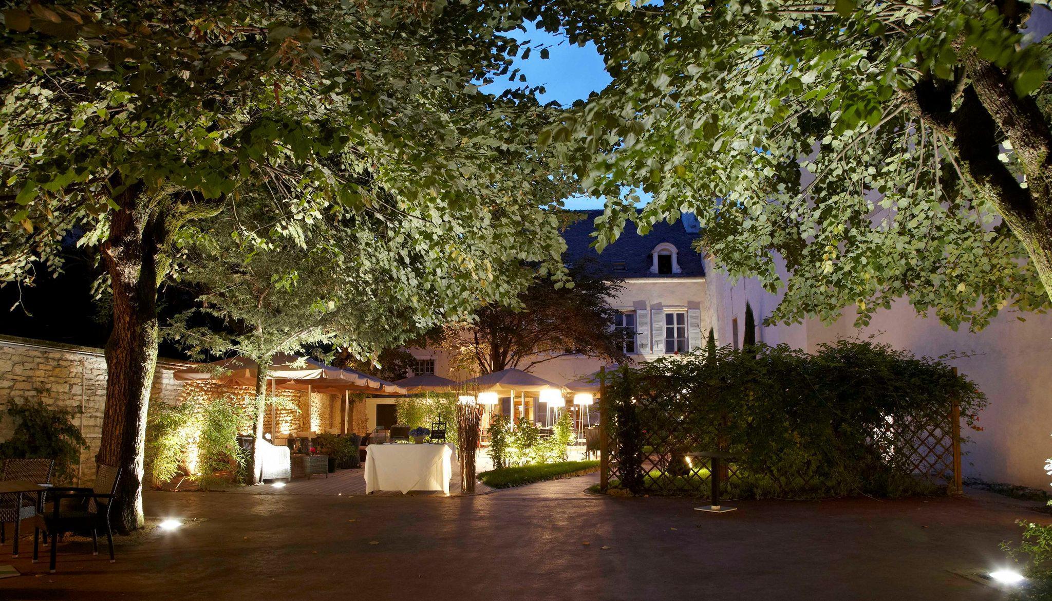 Maison Philippe Le Bon Hotel, Restaurant & Bar Le 19