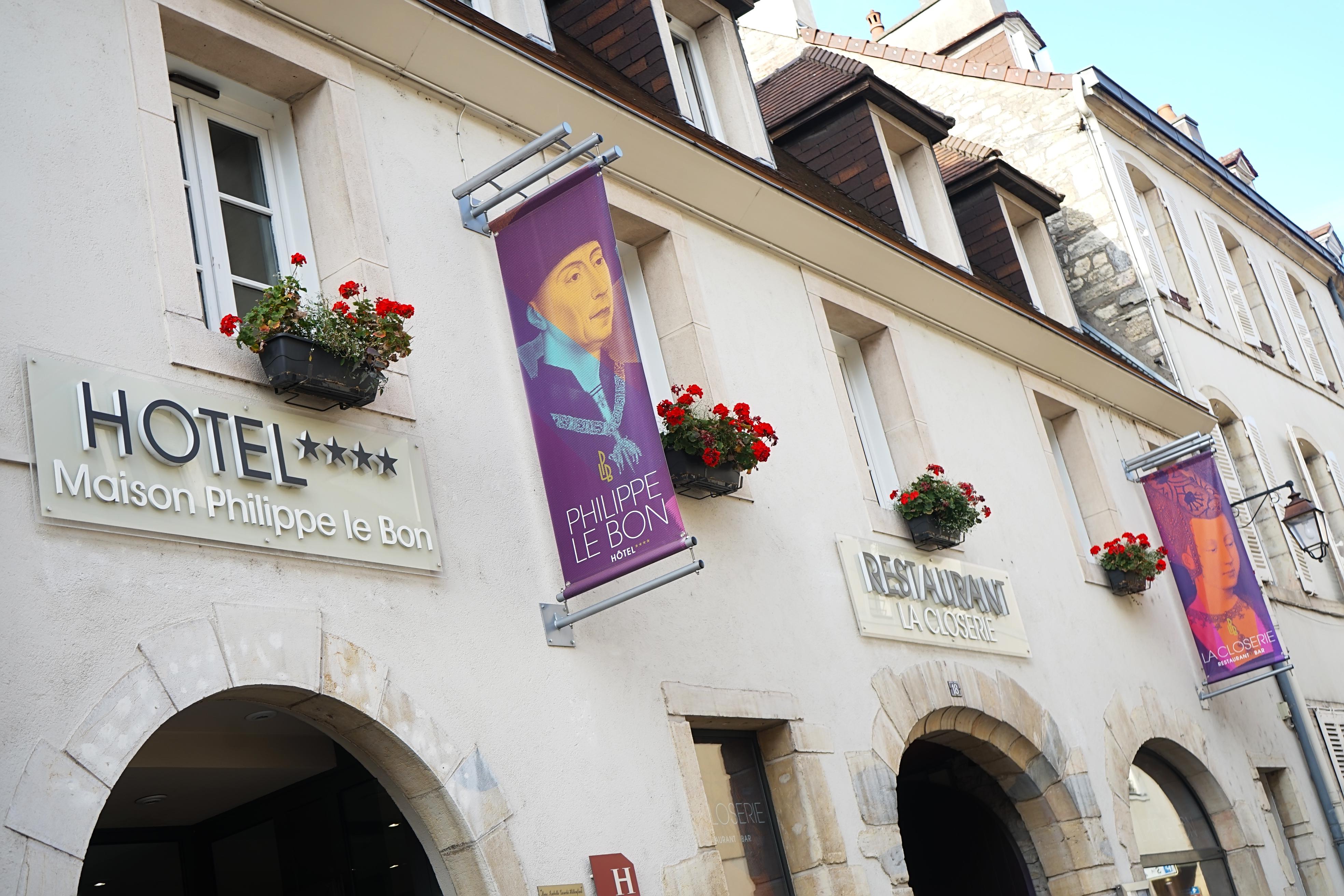Hotel Maison Philippe Le Bon Hotel, Restaurant & Bar Le 19 4*