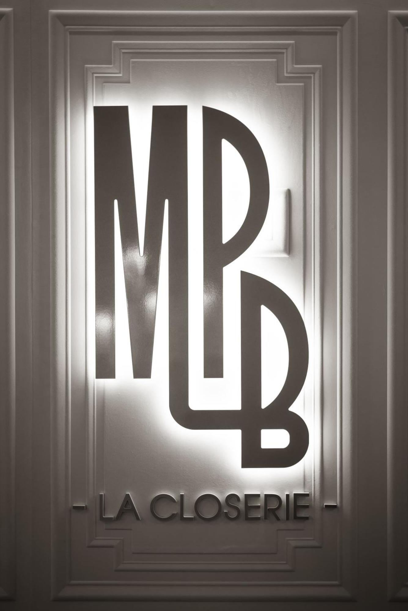 Maison Philippe Le Bon Hotel, Restaurant & Bar Le 19 Hotel 4*